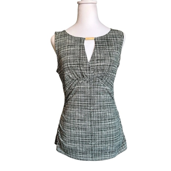 White House Black Market Sleeveless Blouse Size Small - Picture 5 of 17